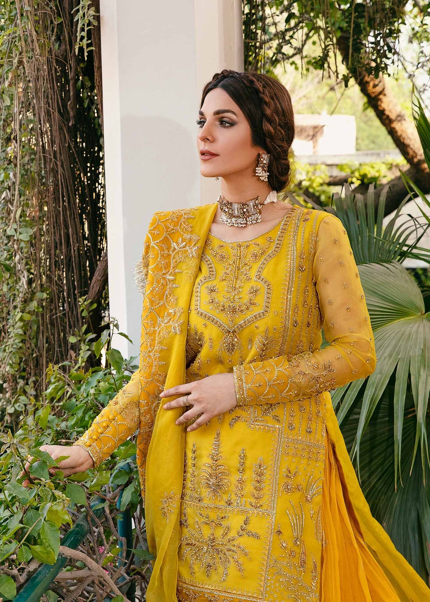 Explore a world of timeless fashion with the Royal Club Clothing collection! From exquisitely crafted bridal wear to chic everyday essentials, our designs combine tradition with contemporary flair.
#NewArrival ❤️🔥❤️🔥❤️🔥
Presenting this mesmerising
